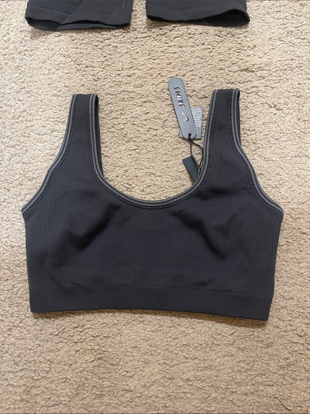 SKIMS Ribbed Scoop Sports Bra in Black